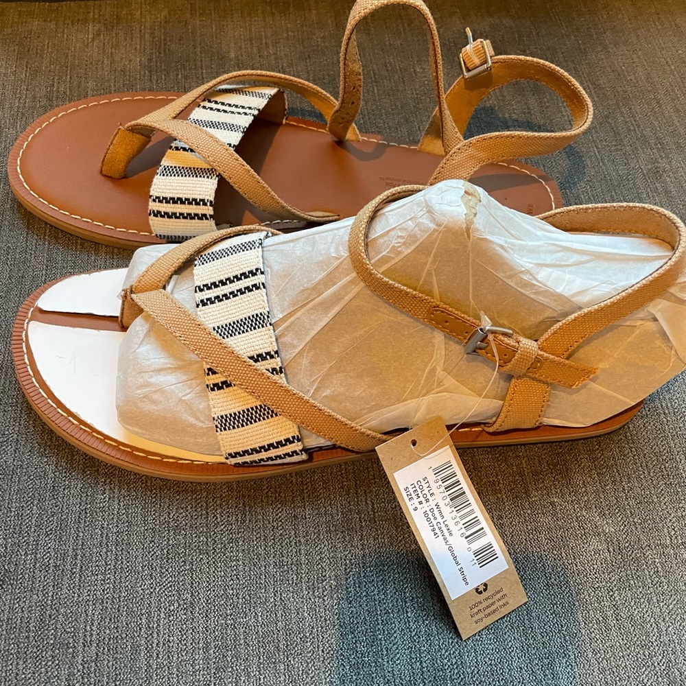 Brown Tom’s Sandals